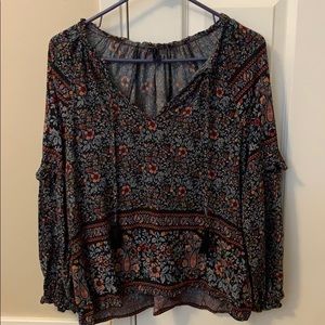 American Eagle Floral blouse
